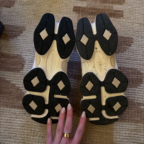 New Balance 9060 Unisex Sneakers in White/Beige - Picture 6 of 9